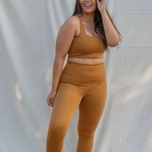 girlfriend collective leggings in saddle color